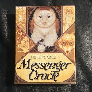 Messenger Oracle Deck